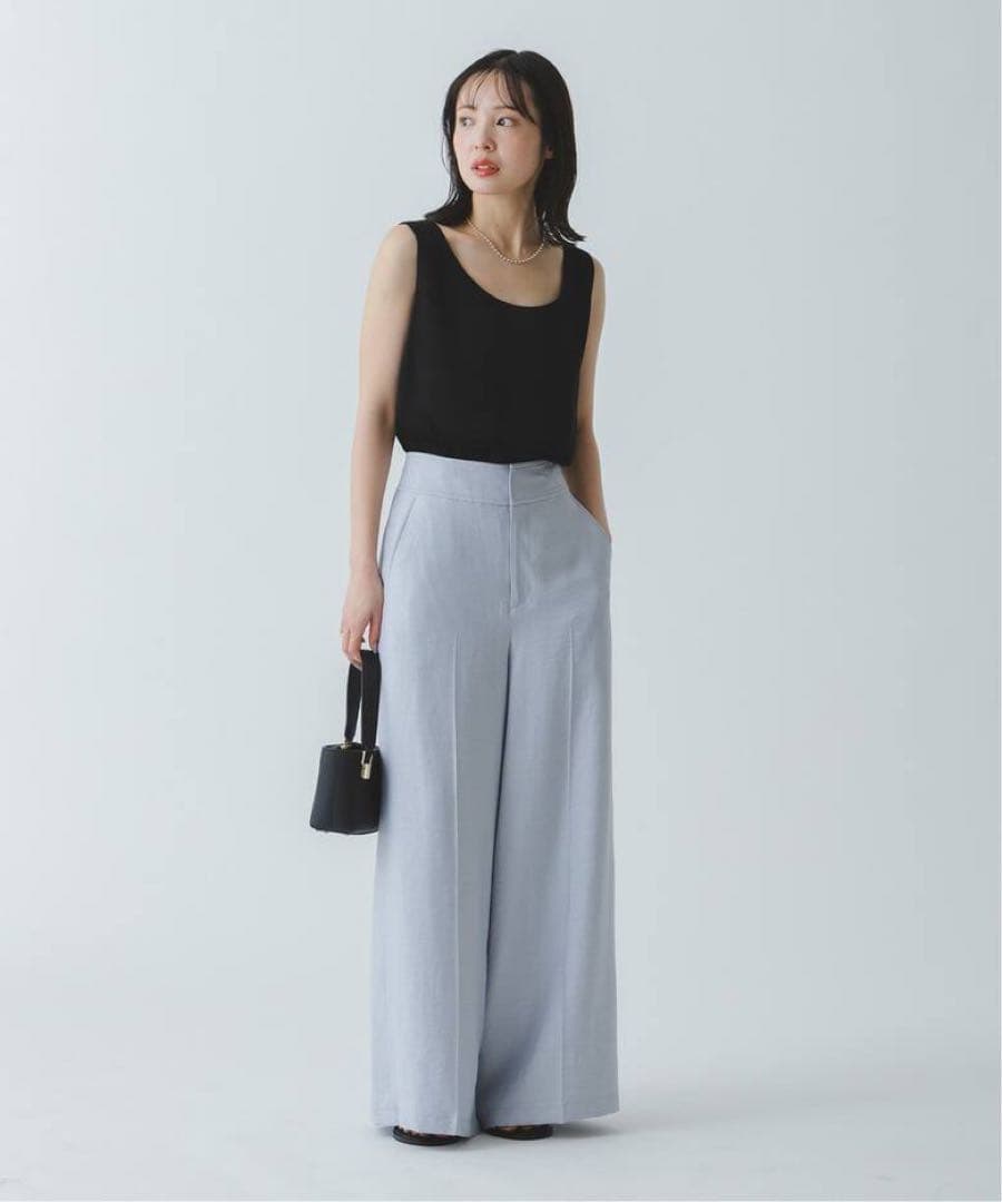 新品未使用　ルナサテンデコルテ2WAYトップス