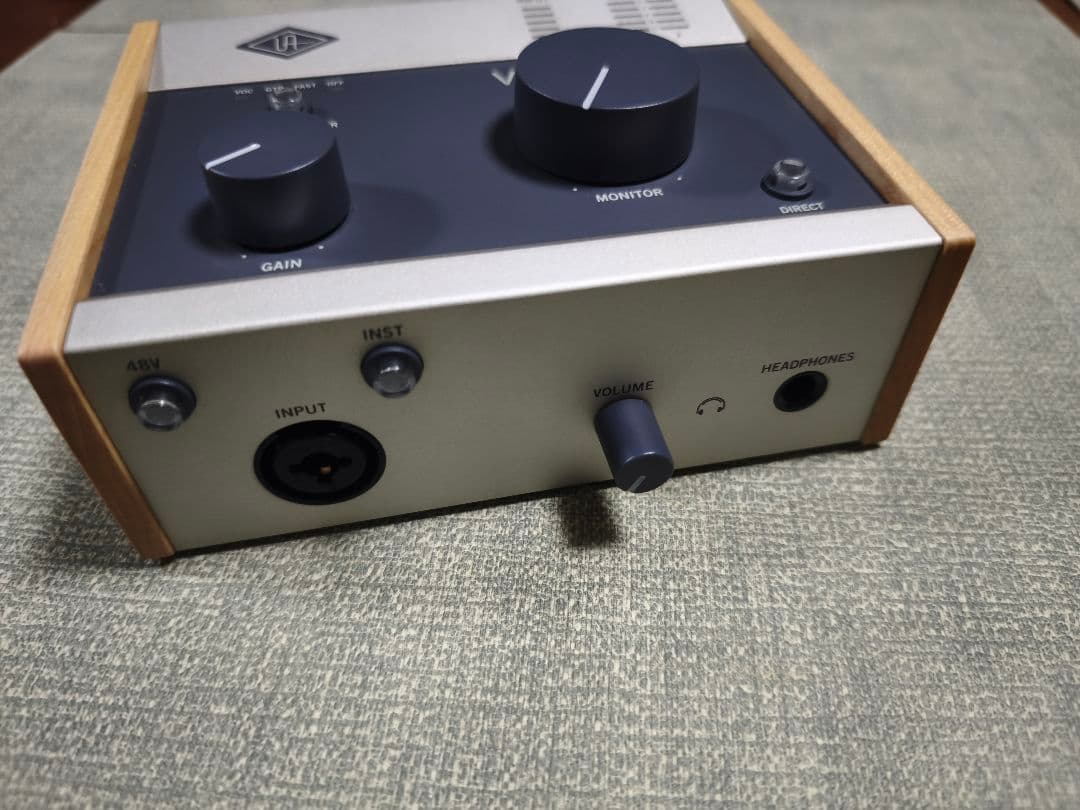 【ほぼ未使用】VOLT 176 USB Recording Studio