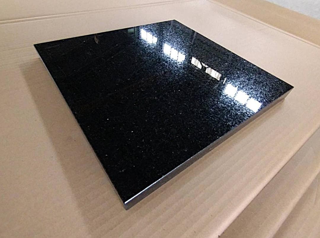 超最高級 天然黒御影石　オーディオボード●350×350×27●5面磨き　特価