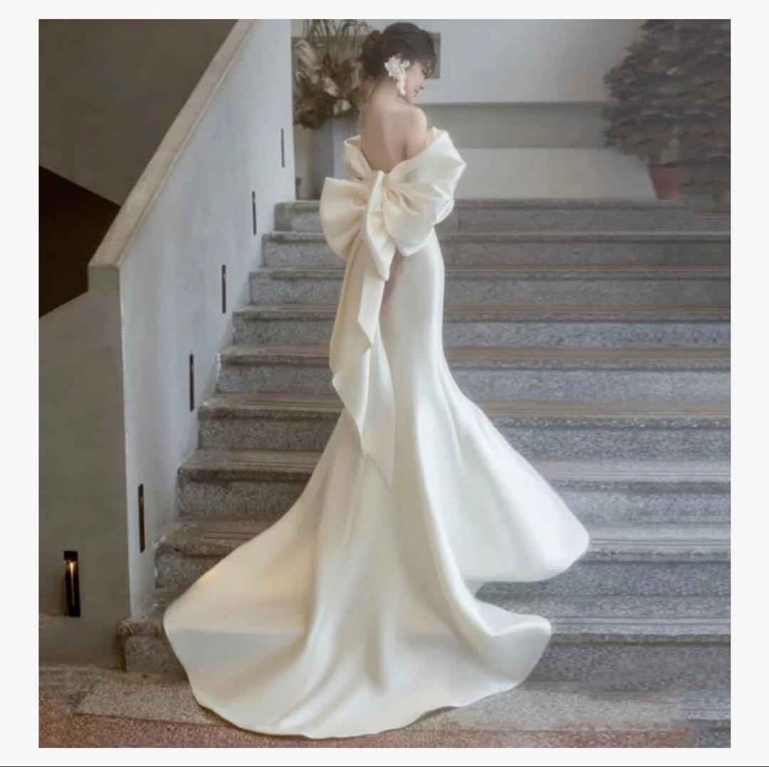 オフショルダーウェディングドレス ホワイトSサイズ