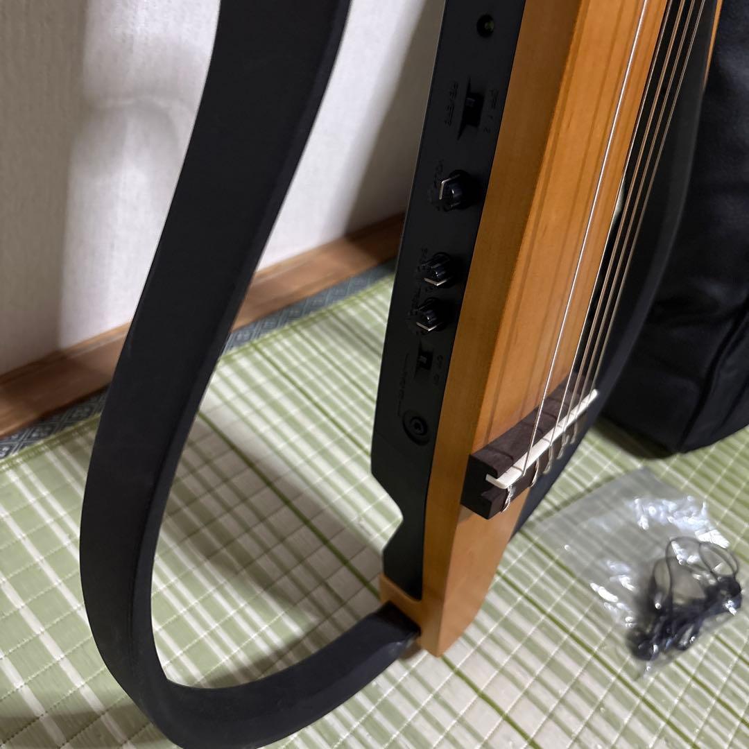 ヤマハ　サイレント ギター　SLG-100N 楽器　エレキギター　ソフトケース