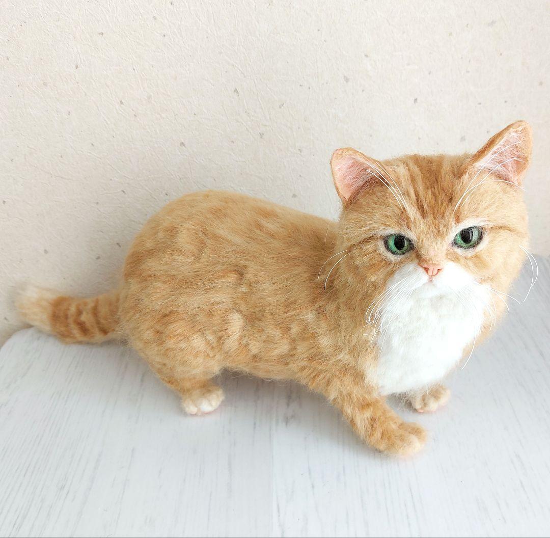 羊毛フェルト　猫(マンチカン)