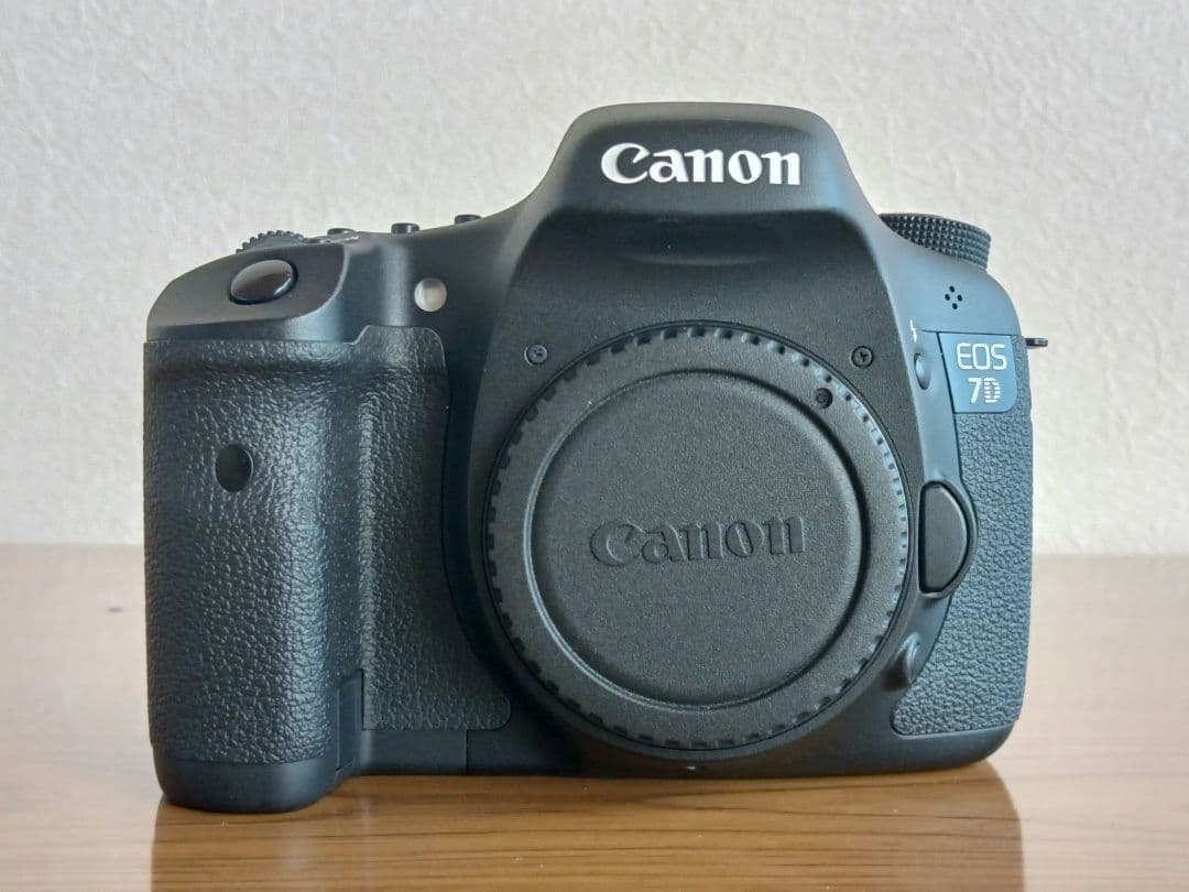【Min】Canon EOS 7D デジタル一眼シャッター数:7386回