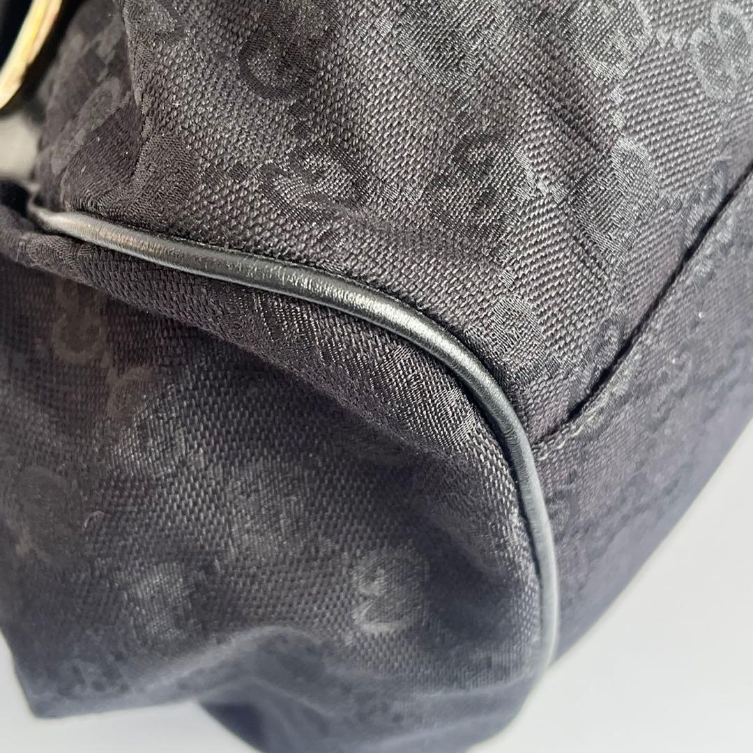 未使用保管品✨　GUCCI スーキー　ショルダーバッグ　GGキャンバス　黒