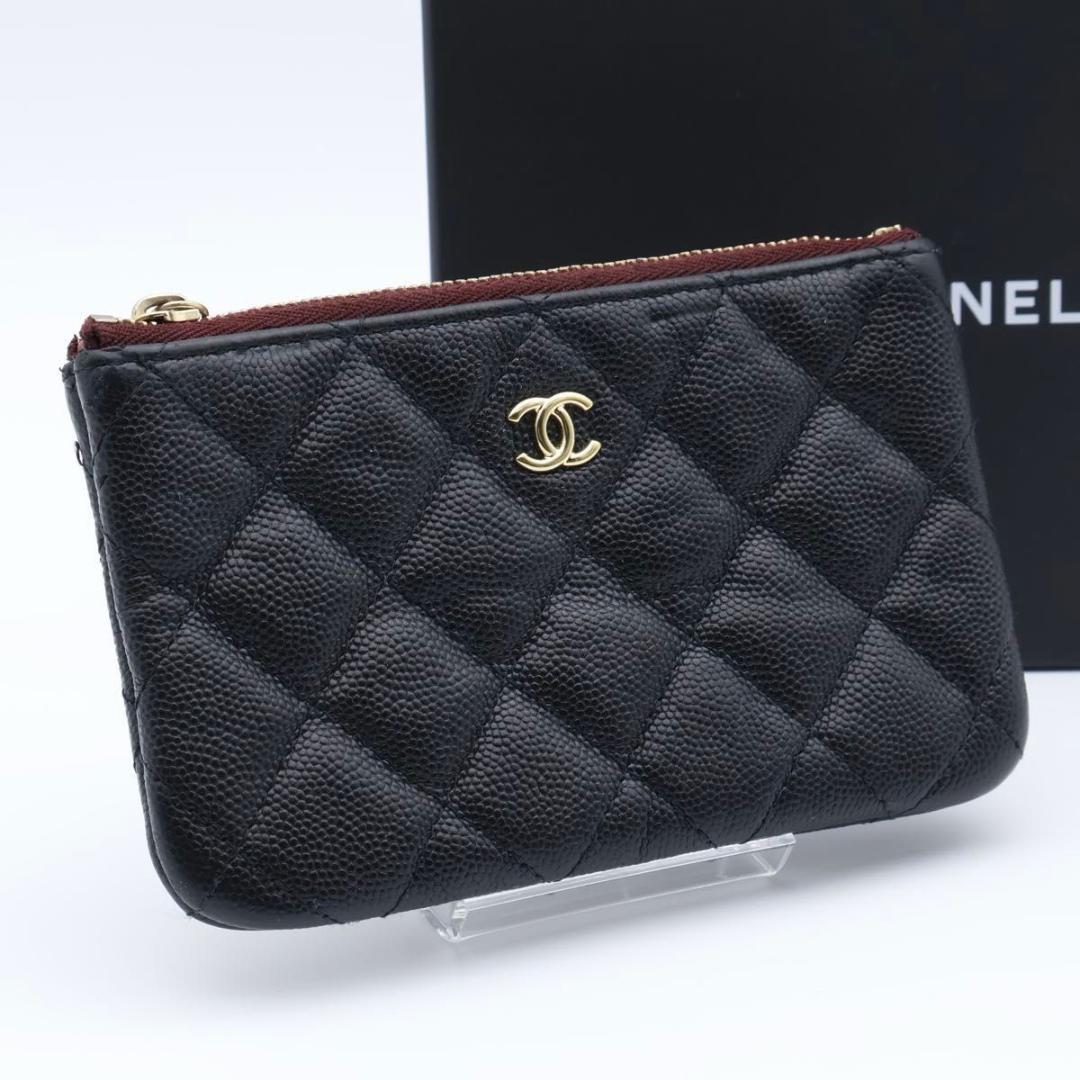 【極美品】CHANEL マトラッセ　キャビアスキン　小銭入れ　ポーチ　黒
