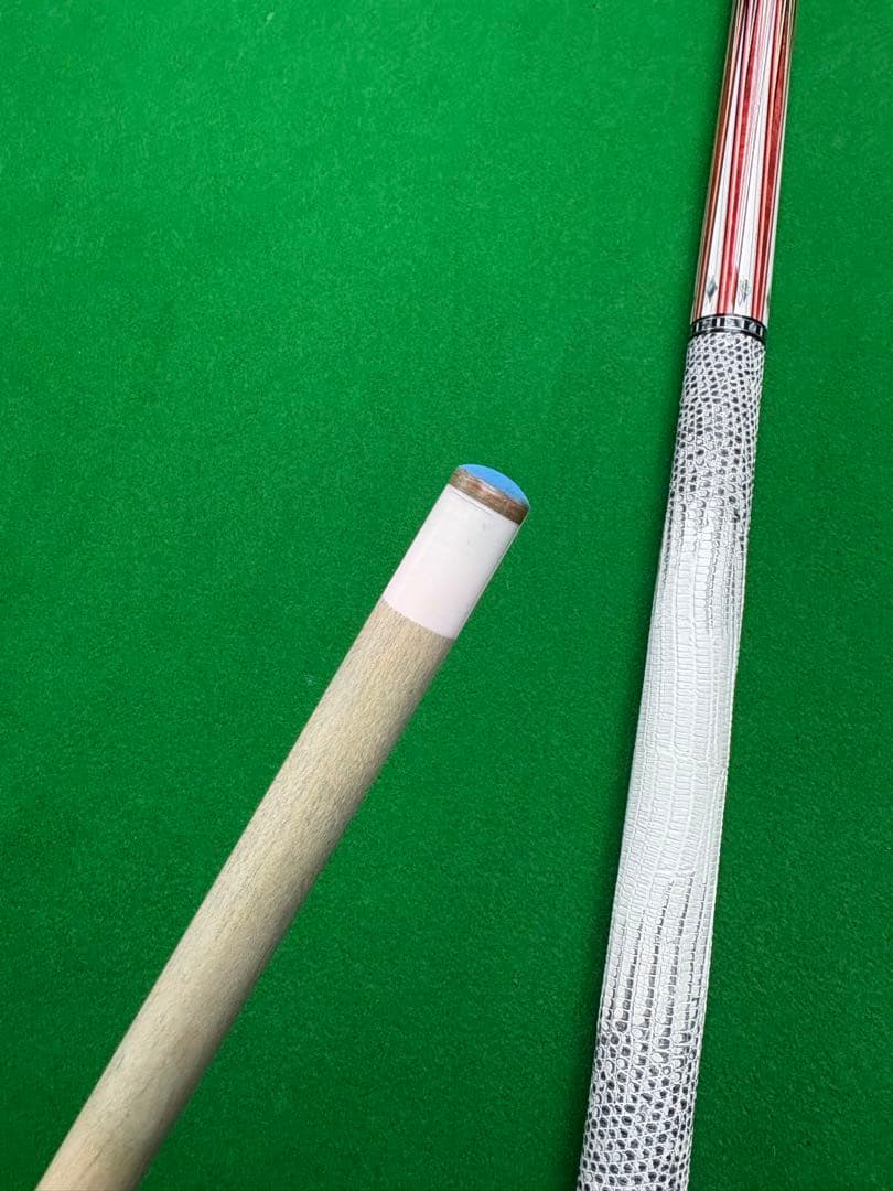 Touareg　CUE LEES 最上位モデル 赤霄 シャフトつき