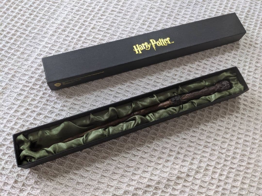 ハリーポッター　主人公　杖