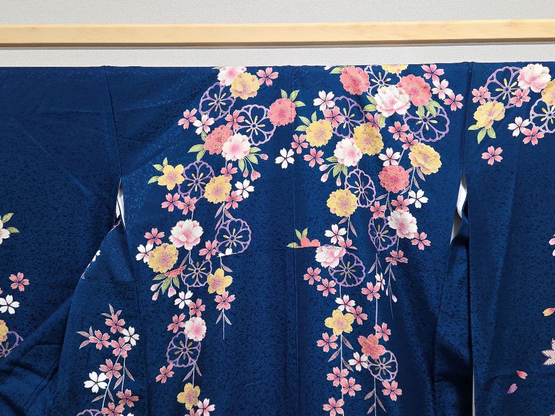 AI 美品 振袖フルセット 雪輪に桜 青 金駒刺繍 金彩 正絹 帯・襦袢・小物