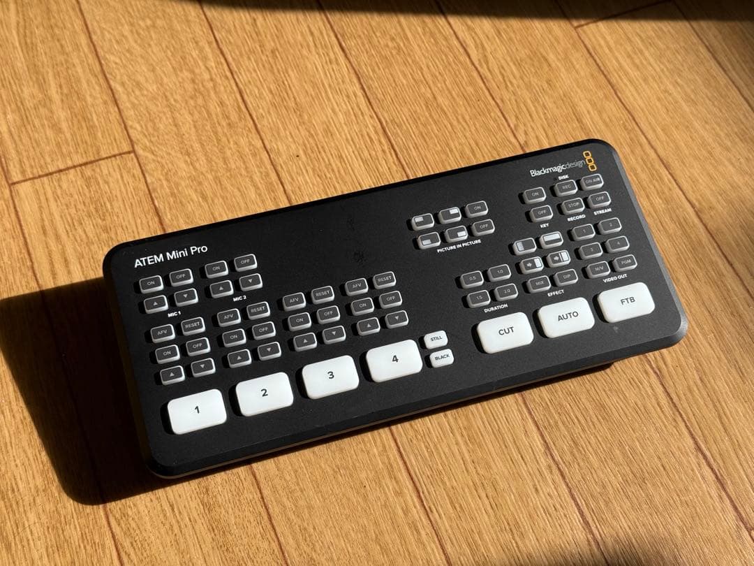 ATEM Mini Pro HDMIライブスイッチャー
