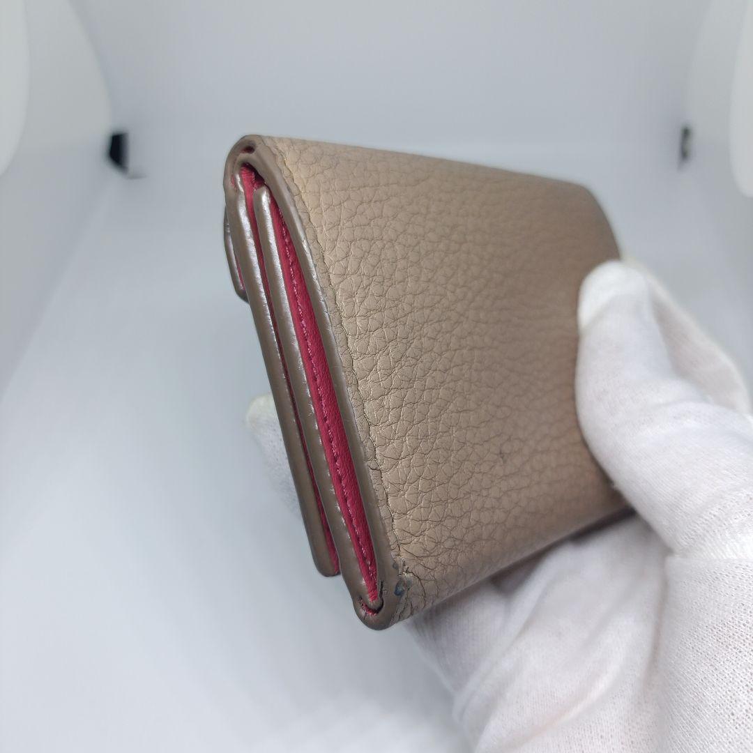 プラダ三つ折り財布 PRADA折財布　ベージュ