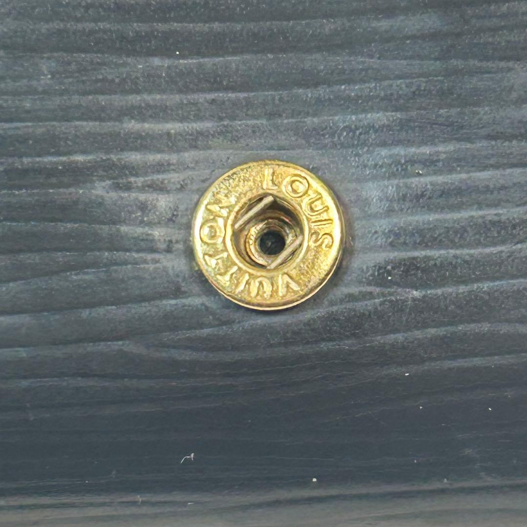 ルイヴィトン　エピ　ポルトモネビエ・トレゾール　ノワール　ブラック