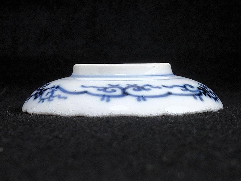 大聖寺伊万里　金襴手　窓絵　鳳凰に青海波の図　豆皿　C970AS-BZx