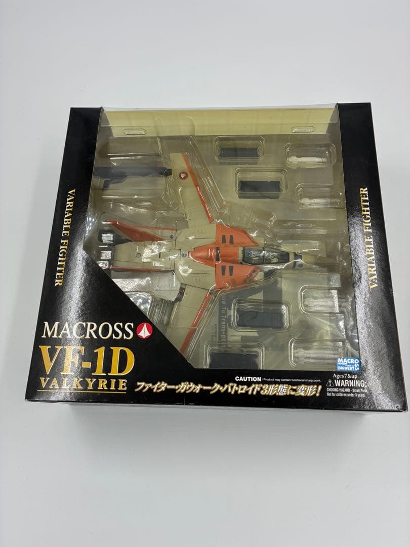 マクロス 1/60 完全変形 VF-1D バルキリー フィギュア