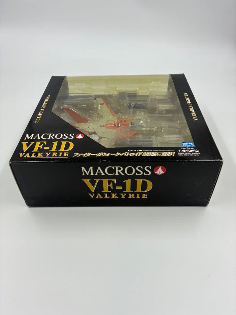 マクロス 1/60 完全変形 VF-1D バルキリー フィギュア