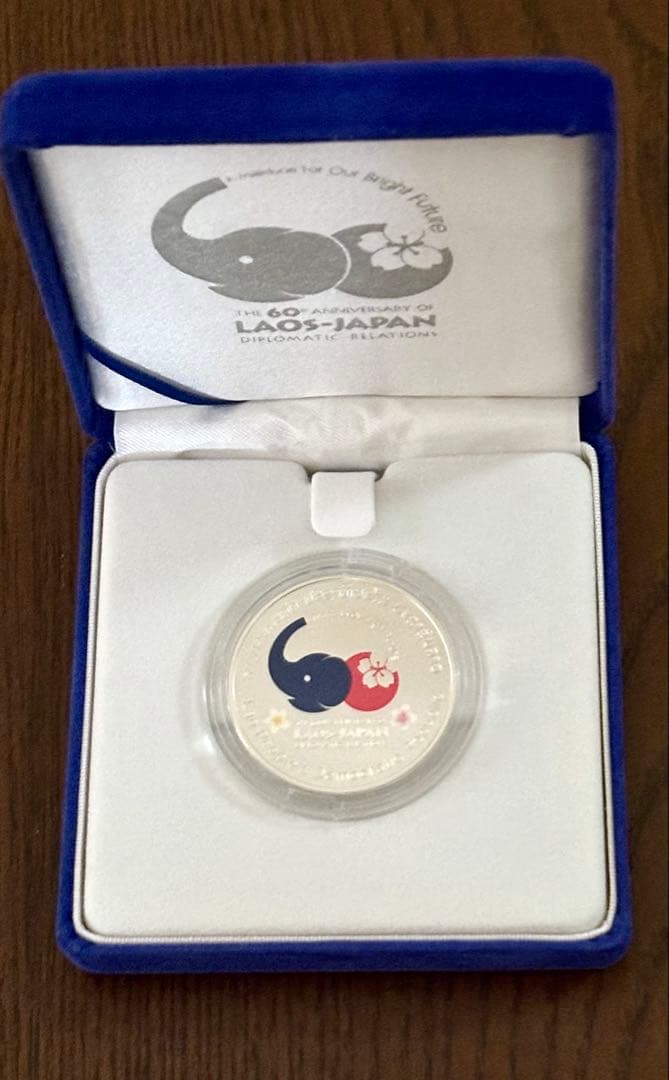 【特価品】日本ラオス外交関係樹立60周年記50,000キ－プ（解説書・外箱無し）