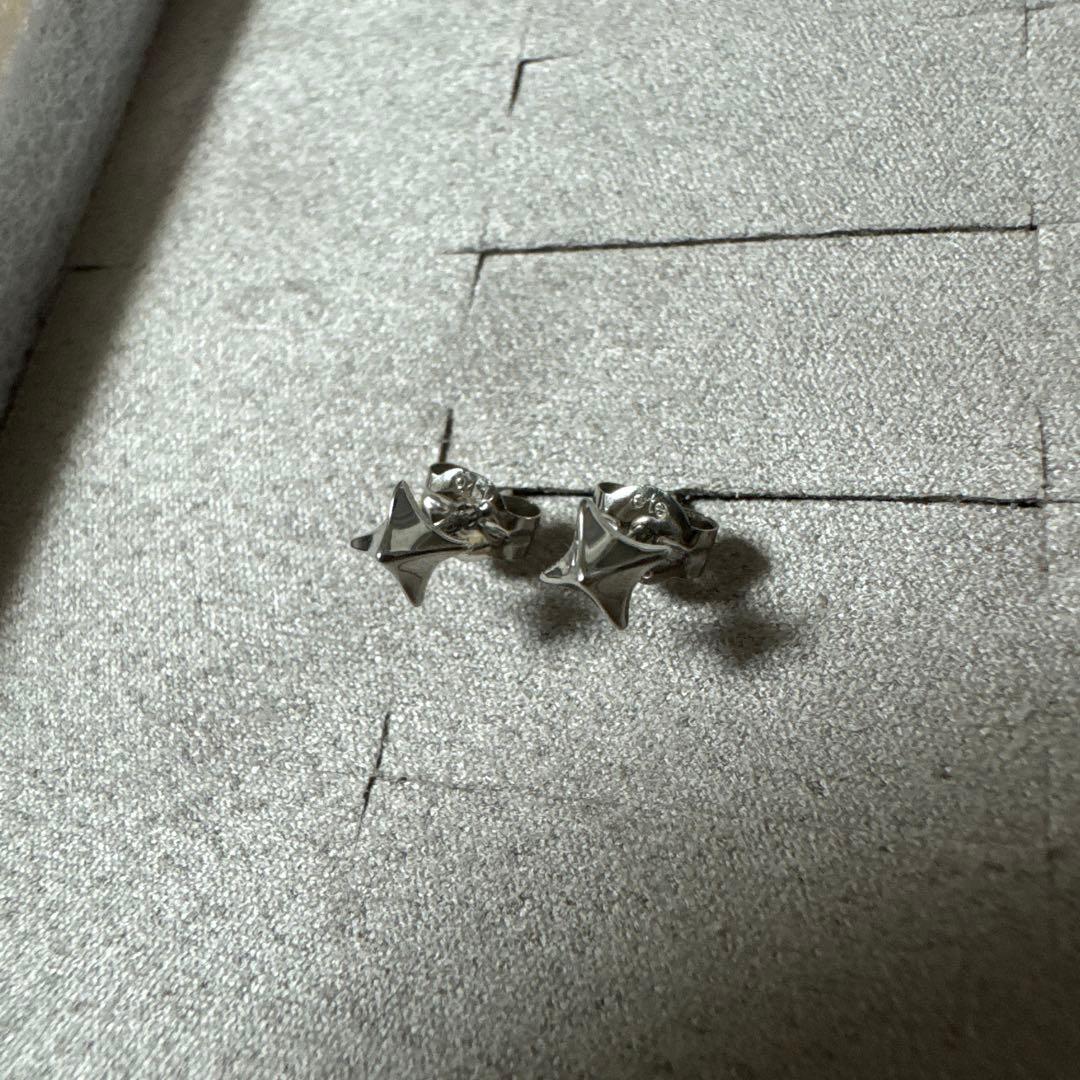 ete ピアス 両耳 スタッズ