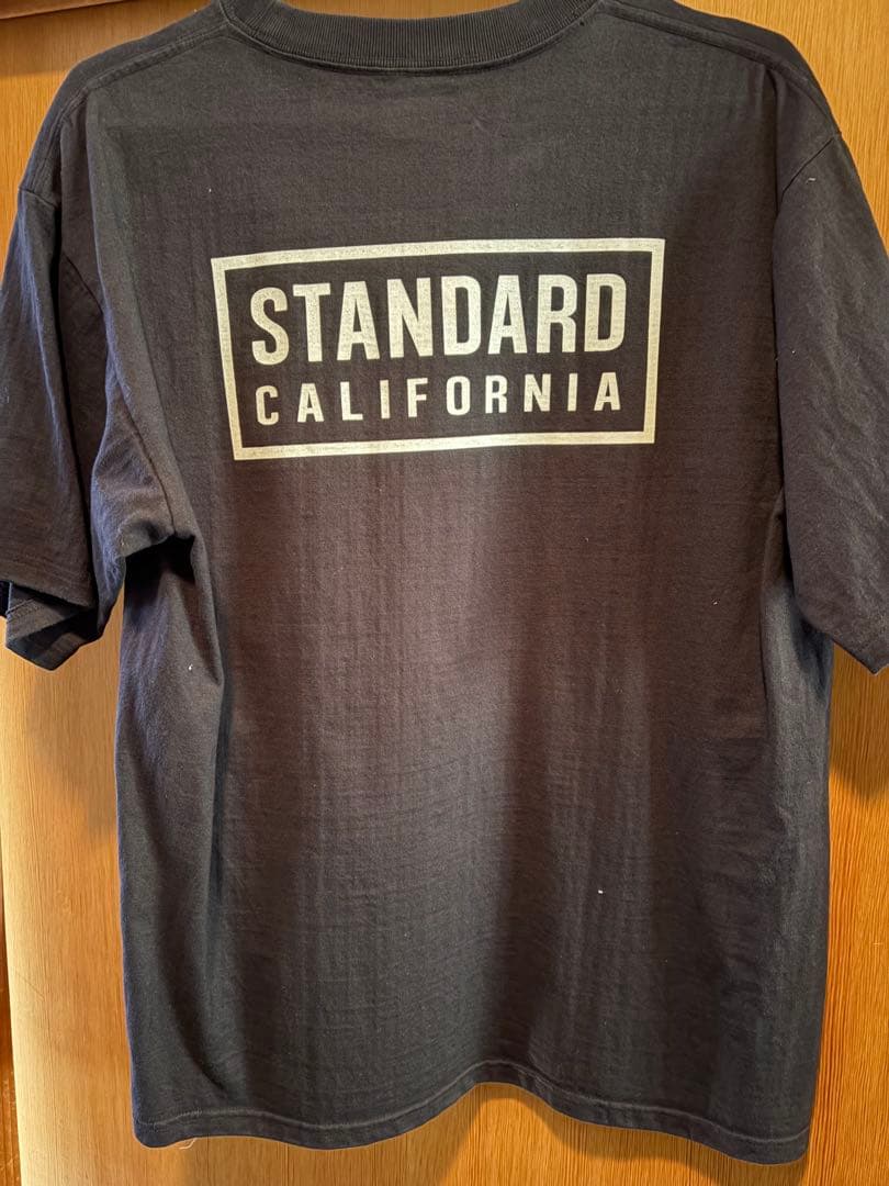 スタンダードカリフォルニア　Tシャツ