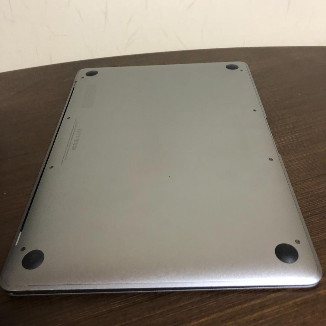 Macbook 2017 12インチ Retina 256GB Office