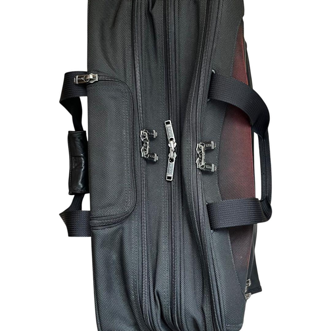 TUMI キャリーケース 黒 スーツケース 3層 出張 出張 大容量 キャスター