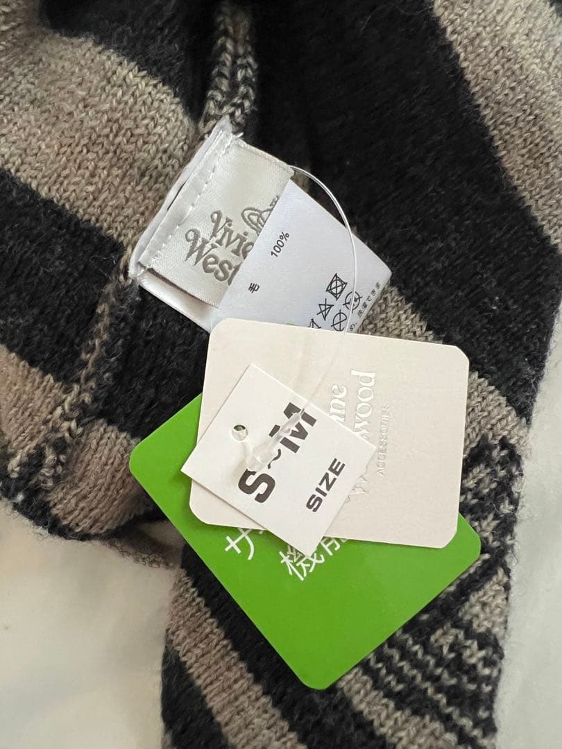 ★タグ付き★ 完美品 Vivienne Westwood 耳あて付き ニット帽