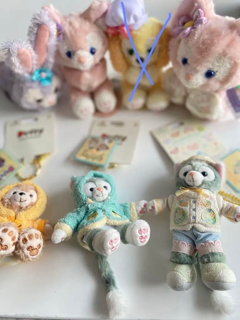 上海ディズニー　ダッフィーフレンズ・キーチェーンぬいぐるみ・肩のせいぬいぐるみ他