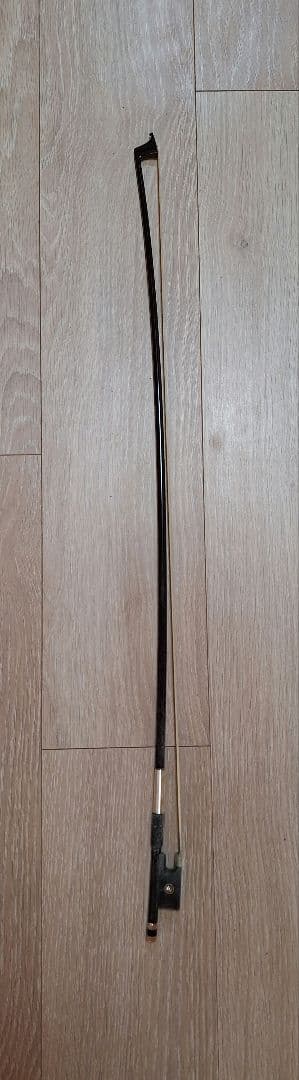 バイオリンカーボン弓　4/4