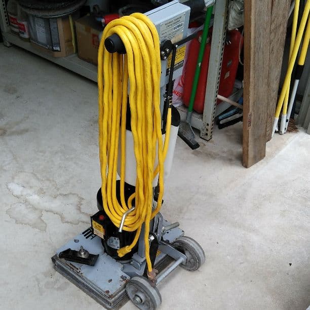 エッジ　tomcat edge