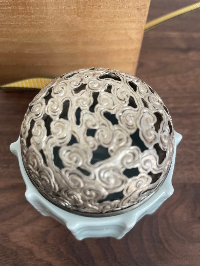 陶器香炉 銀製の蓋付き　刻印あり　古美術　骨董