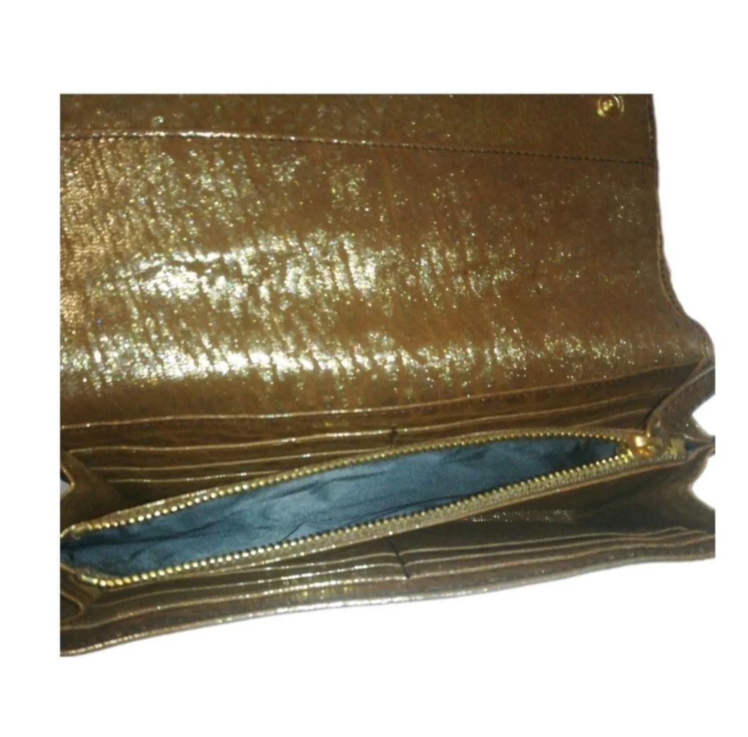 ❥専用❥　miu miu ゴールド 二つ折り財布