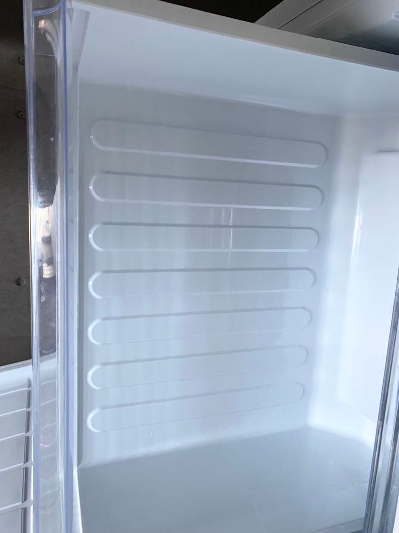 近隣地域限定送料無料❗️シャープ冷蔵庫　一人暮らし　SJ-PD28F-W