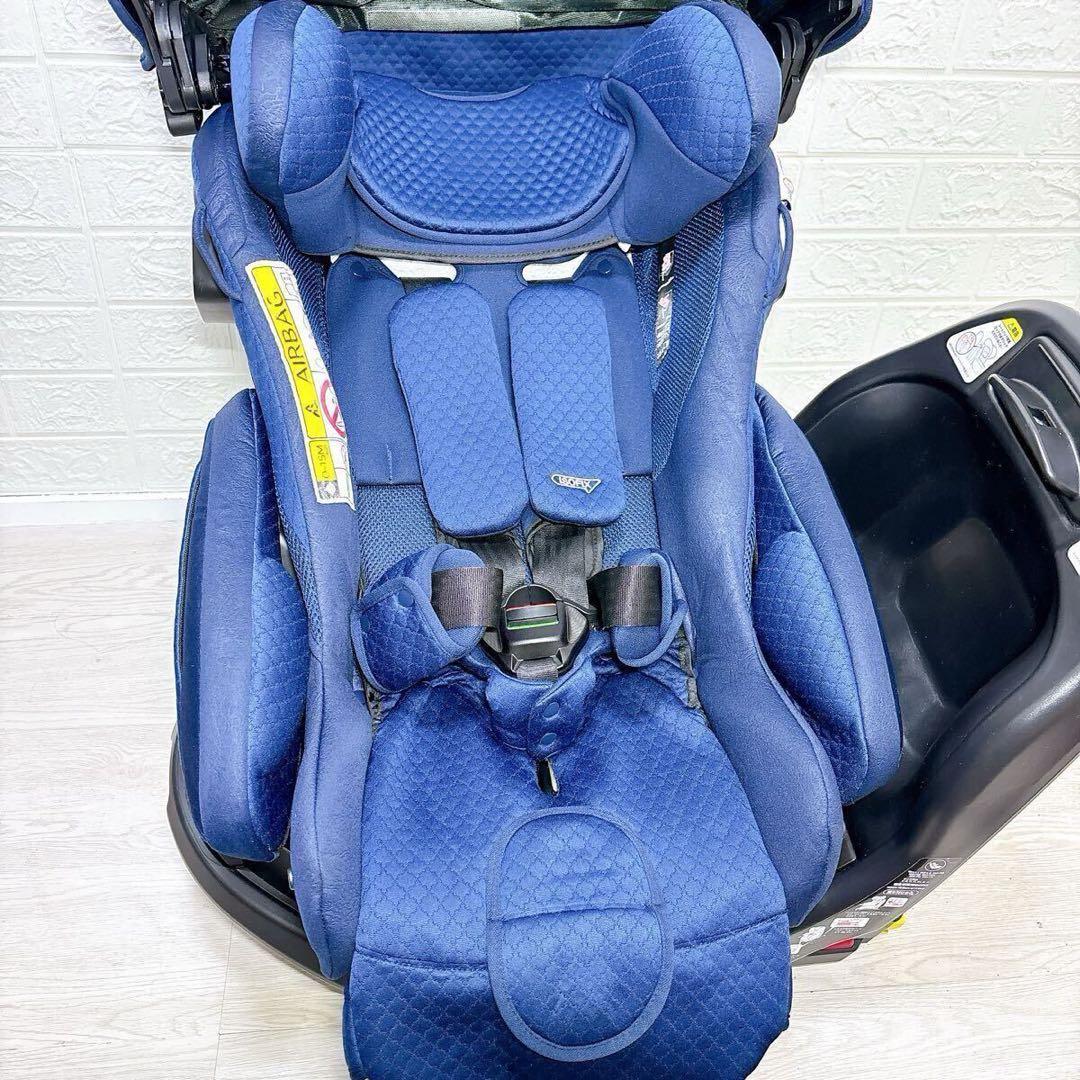 Aprica フラディアグロウISOFIX 360° safety ネイビー 青