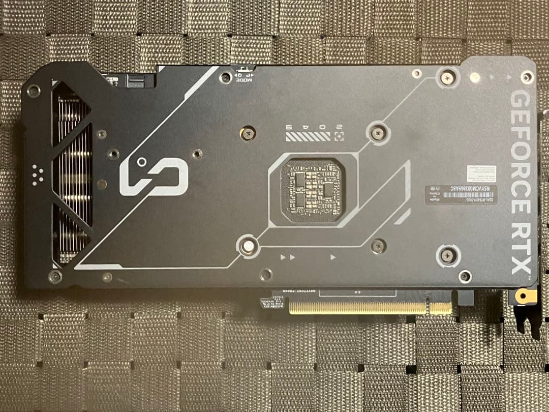 グラフィックボード・グラボ・ビデオカード ASUS GeForce dual RTX 4070 OC 12GB