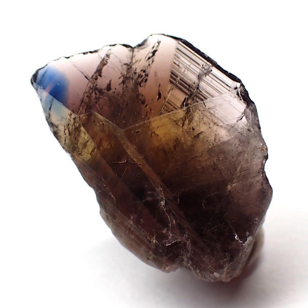 【パキスタン/スカルドゥ産】ブルーティントアキシナイト