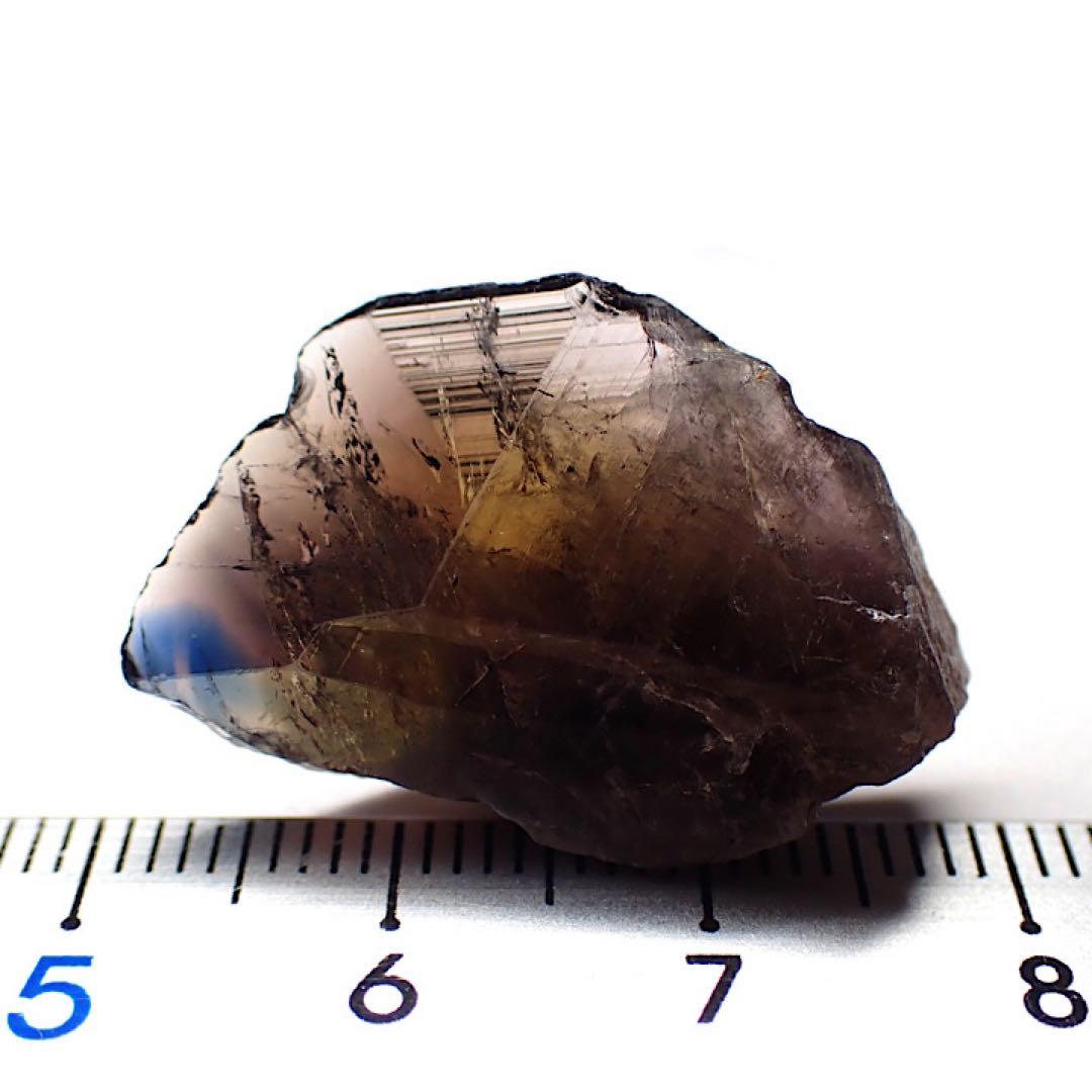 【パキスタン/スカルドゥ産】ブルーティントアキシナイト