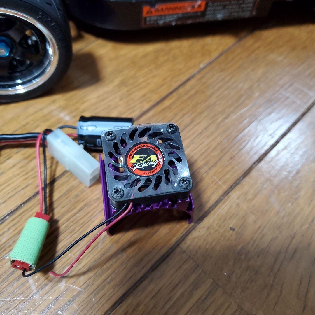 Ｓ*I様 TT01電動ホビーラジコンカー