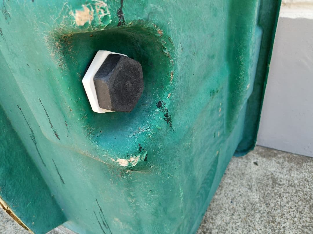 引き取り限定 茨城県大洗町 大型水槽 タンク 2つセット FRP 生簀 養殖