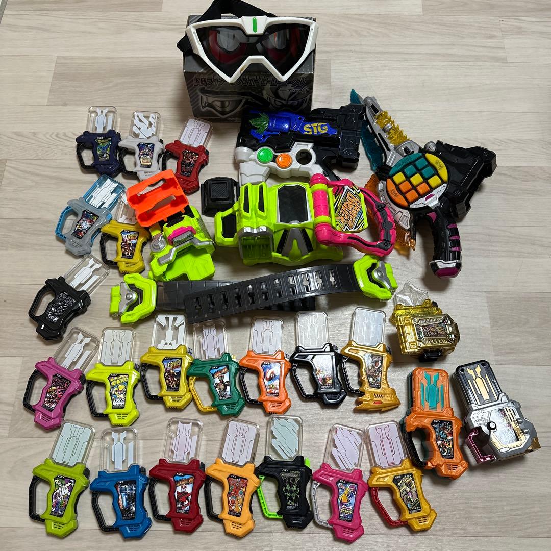 仮面ライダー　エグゼイド　ベルト　ガシャット