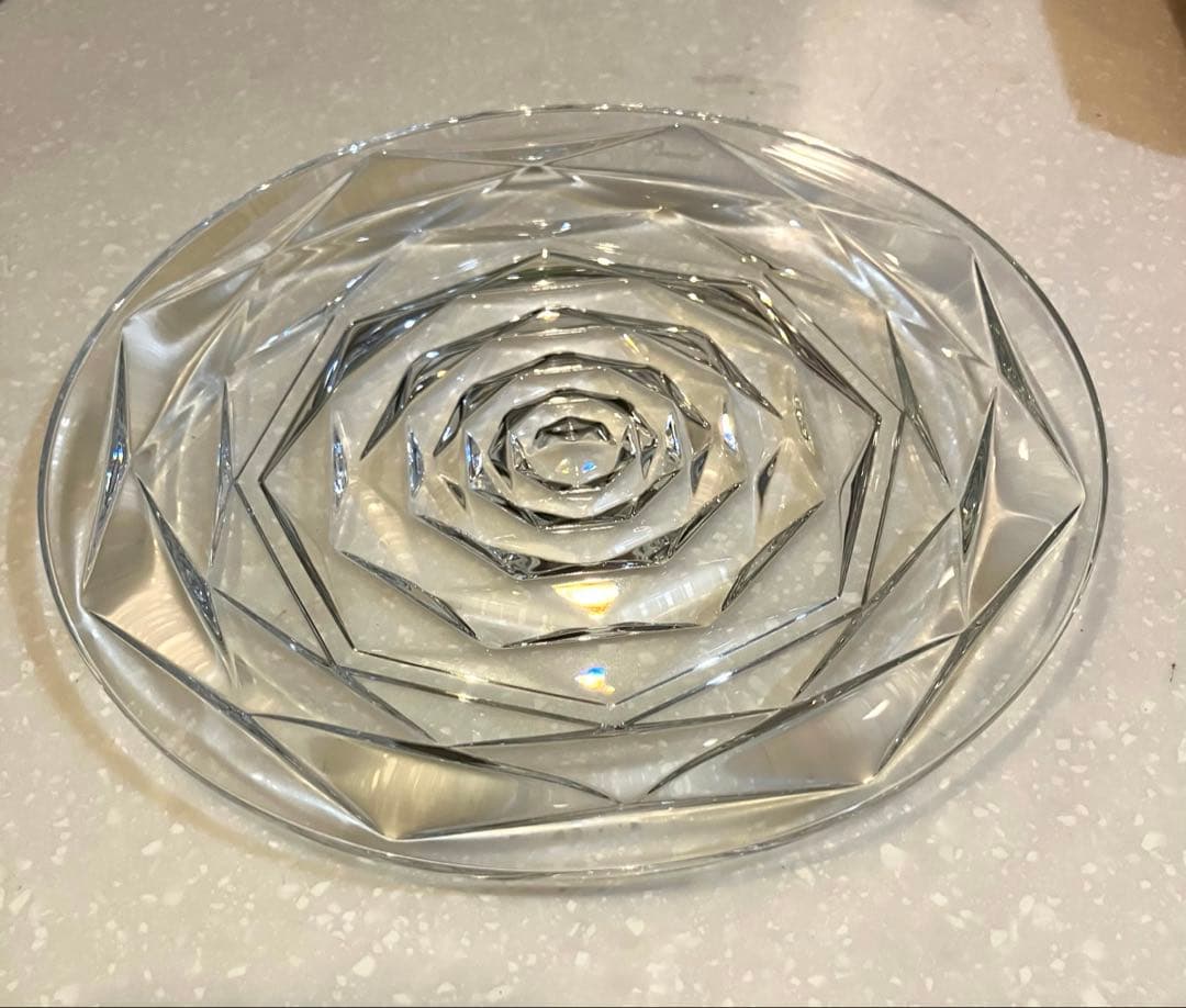 【新品・未使用品】Baccarat バカラ　スウィングプレート　ラージ