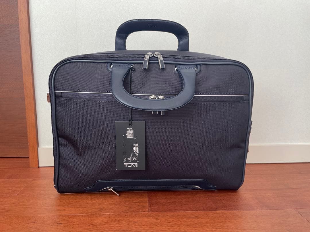 [新品タグ付]Tumi ビジネスバッグ ネイビーメンズ
