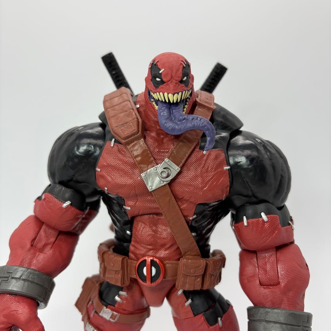 マーベルレジェンド ヴェノムプール