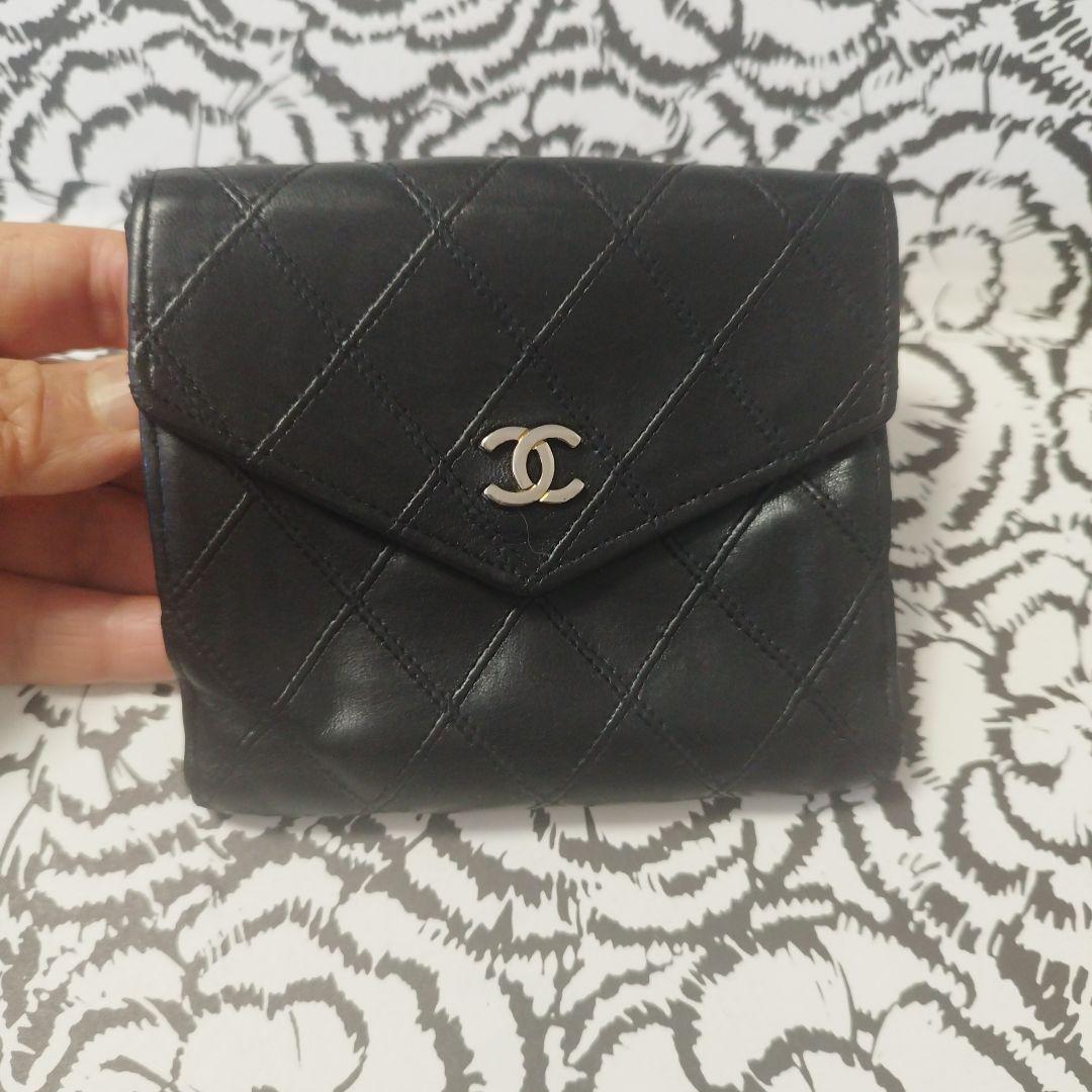 シャネルマトラッセピコローレ　ダブルホック折り財布♥