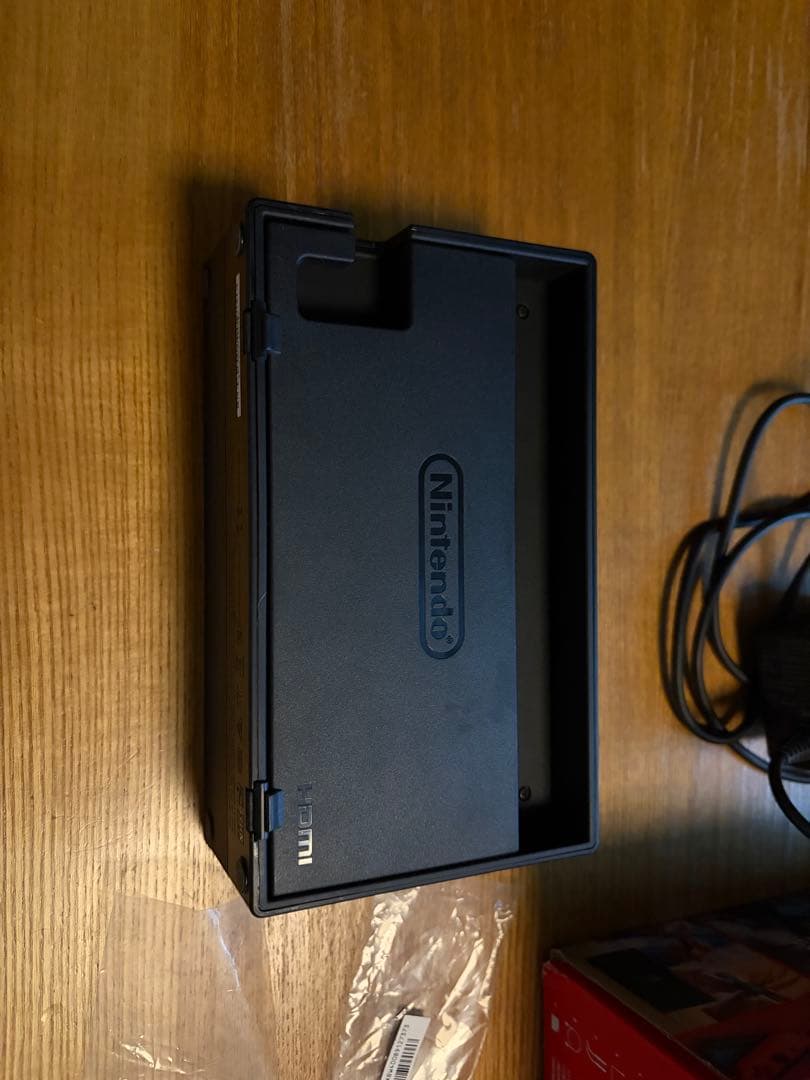 ソ*キ様 【極美品】Nintendo Switch 本体 赤/青 プロコン付き