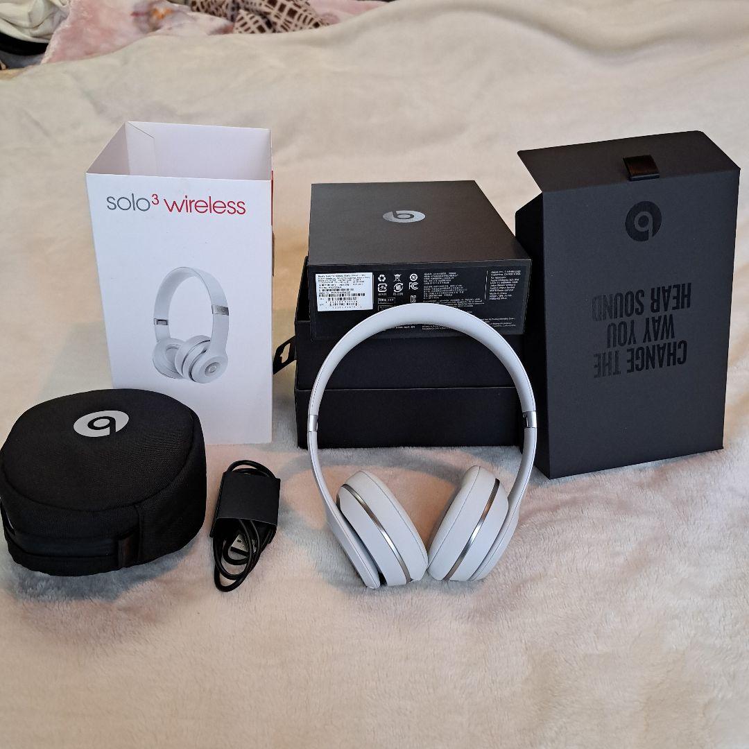 Beats solo3 wireless ホワイト