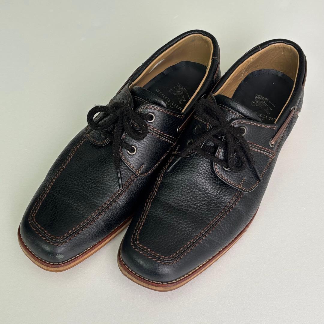 バーバリーロンドン デッキシューズ ネイビー レザー シボ革