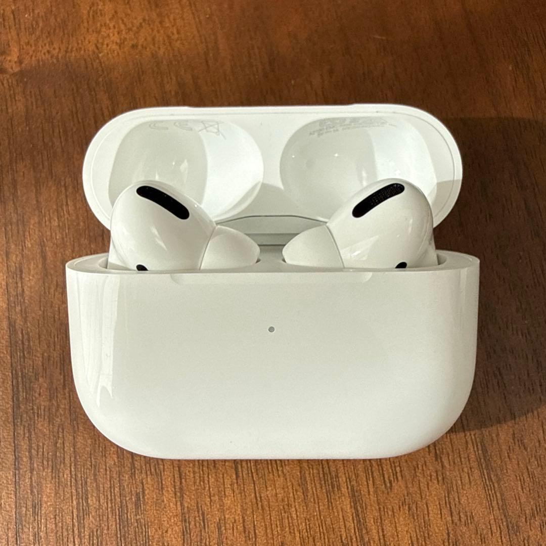 おまけ付き⭐︎AirPods Pro 本体 充電ケーブル付　純正　第一世代