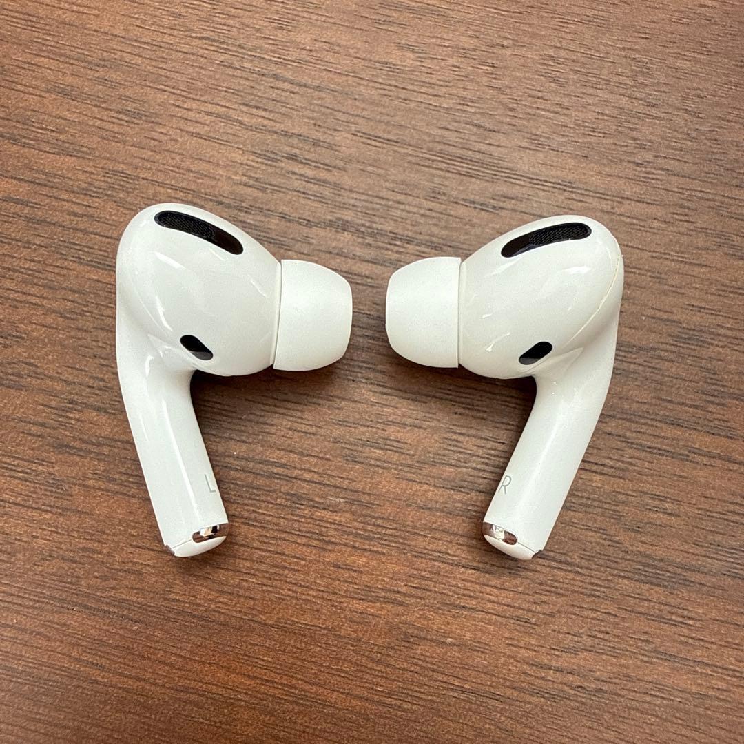 おまけ付き⭐︎AirPods Pro 本体 充電ケーブル付　純正　第一世代