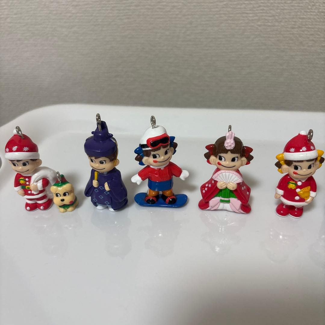 ハッピー記念日ミニミニペコちゃん １６個セット