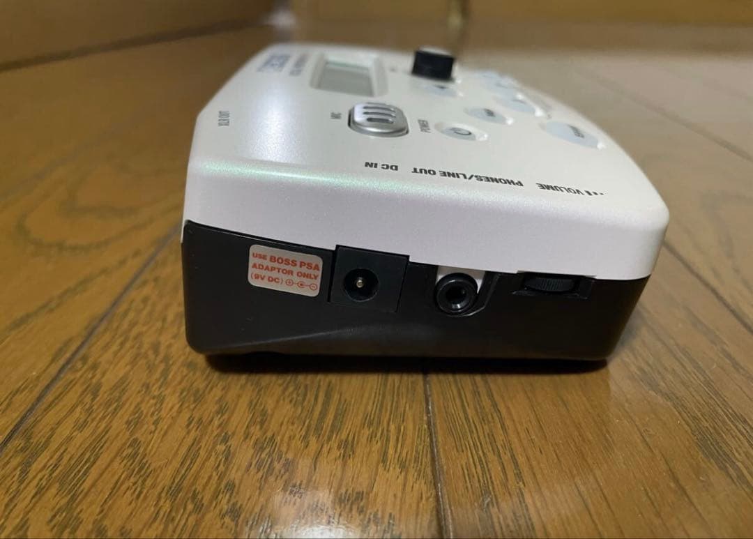 ひ*ん様 BOSS VE-5 ホワイト [VE-5-WH]　ボーカルエフェクター