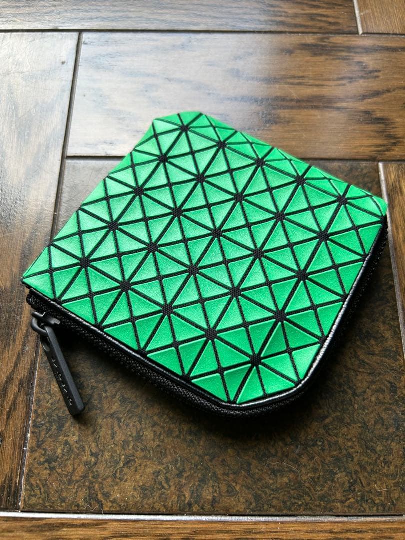 【新品】BAOBAO ISSAY MIYAKE 財布　保証書付