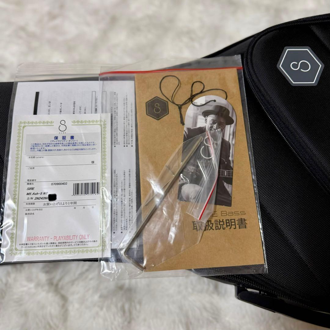 Sire M5 Ash-5NT エレキベース 専用ケース付 軽量